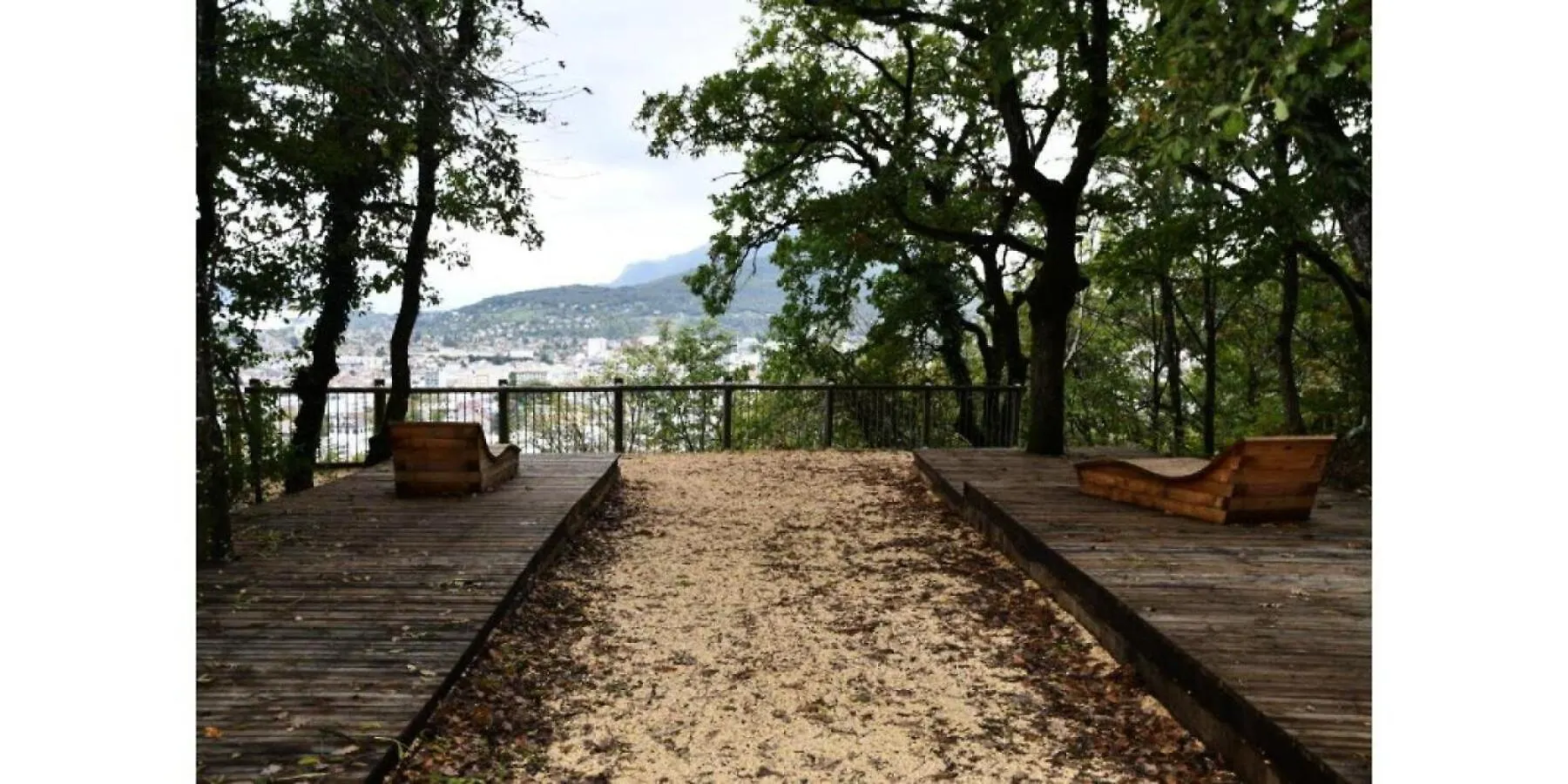 Residence Le Cheverny - Agreable Logement Proche Verdure, Tres Belle Vue Degagee ! Mae-7654 إيكس ليه با شقة إيكس ليه با