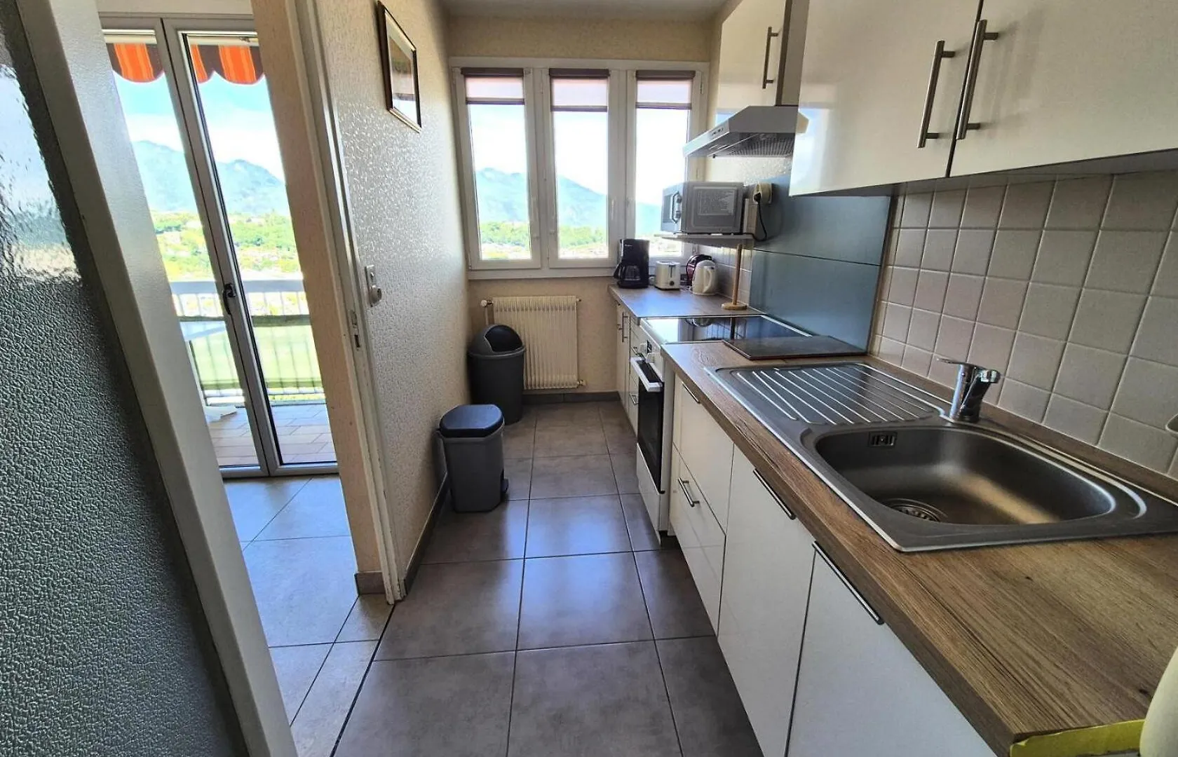 شقة Residence Le Cheverny - Agreable Logement Proche Verdure, Tres Belle Vue Degagee ! Mae-7654 إيكس ليه با